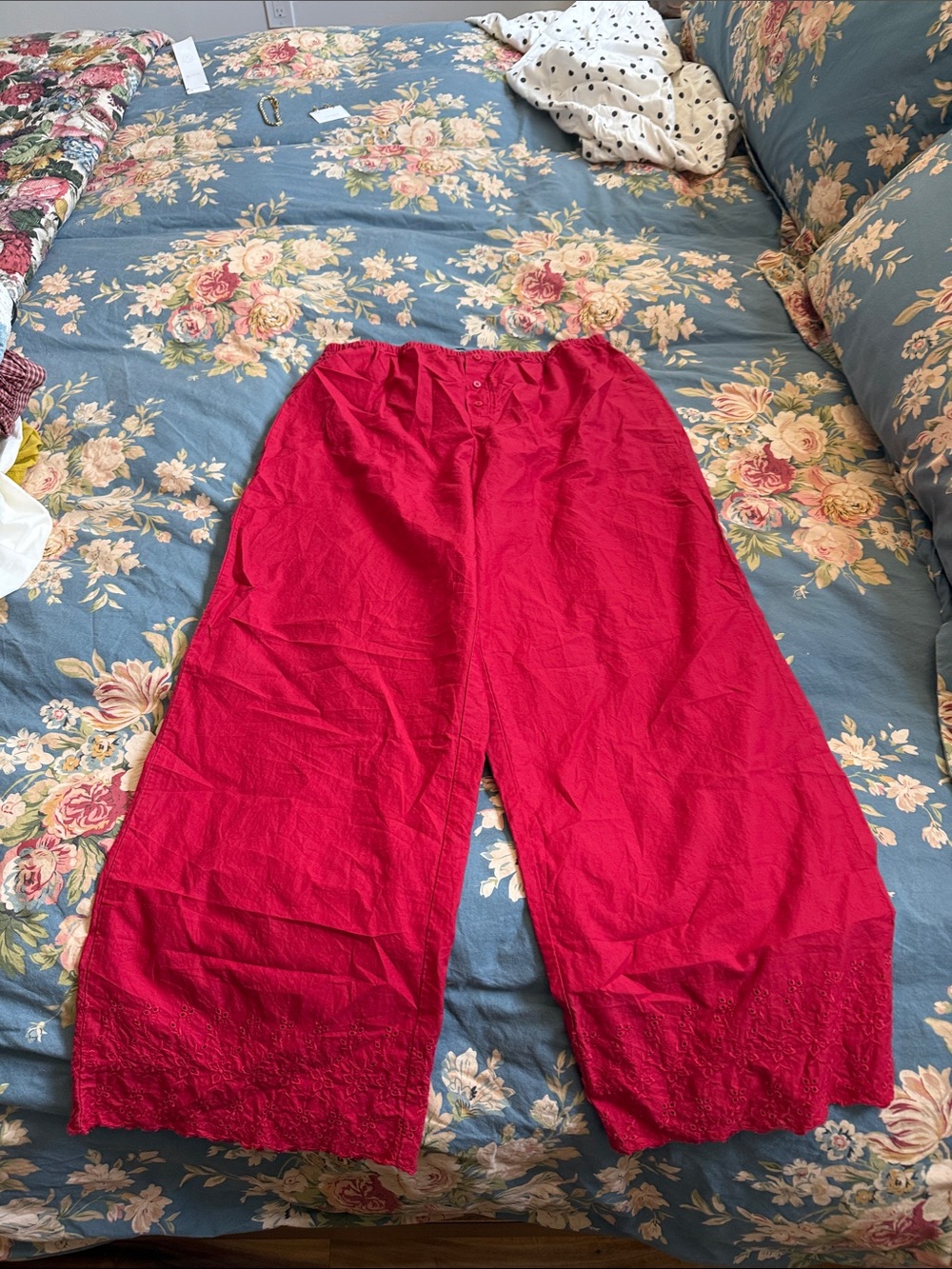 Gap embroidered pants